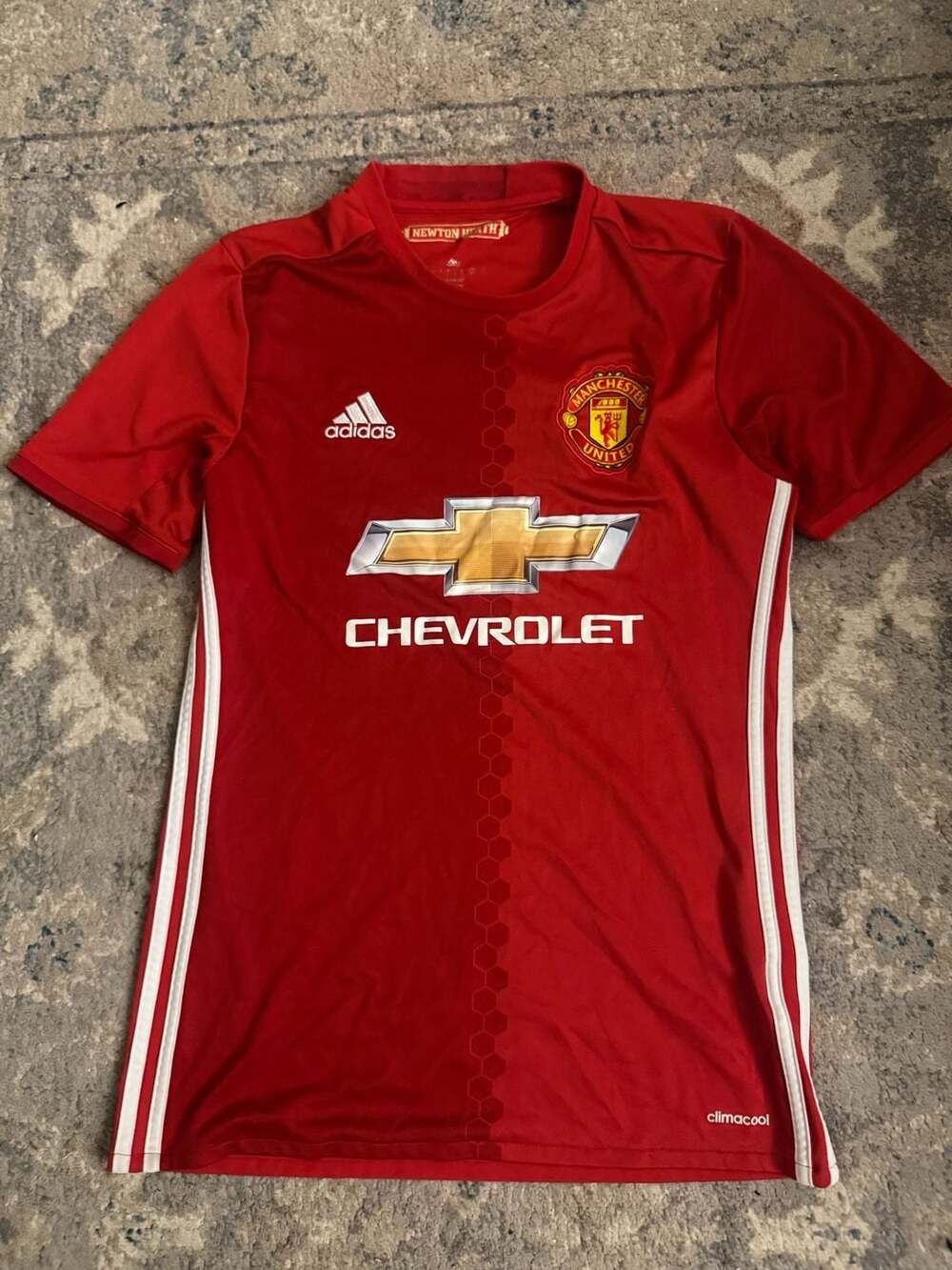 Adidas Manchester United Home Jersey Size S 2016-17 Soccer Shirt